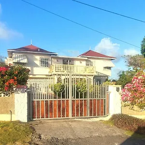Castlevue Montego Bay