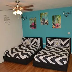  Apartment Upperdeck